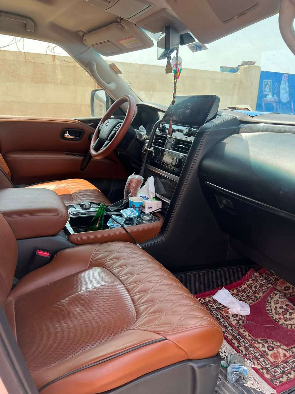 السلام عليكم نيسان باترول البيع العنوان بصره مواصفات فول سياره بيه مكانين بارد رقم بغداد ماشيه١٠٠الف مديل2024 الرقم***********
