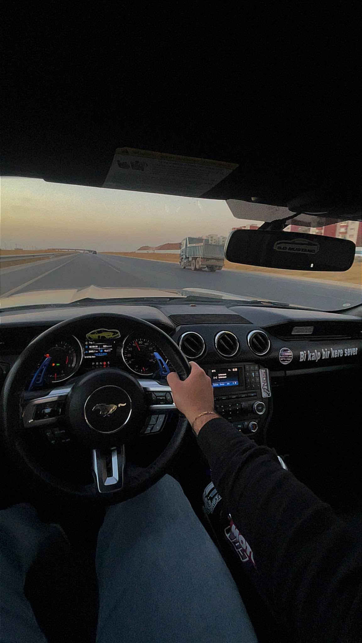 🐎موستانك 2016 / V6
سلام عليكم 
فورد موستانك موديل ٢٠١٦ محرك ٦ سلندر  
عليها صوت كلش حلوو و بيلادي 
 و الكير و محرك كولش كولش نضيف بشرط 
السيارة كلش نضيفة نفس الصور و انضف همينة كهربائيات و محرك و كير كلها بشرط ابيع السيارة 
 و عليها صوت حلوو بيلادي 
من الخارج و الداخل السيارة جديدة 
و تحويل بشرط السيارة 
ضرر السيارة ٣ قطع امامي 
سعر السيارة 132 و بيها مجال مكان السيارة اربيل 
للاستفسار *********** أربيل, العراق

