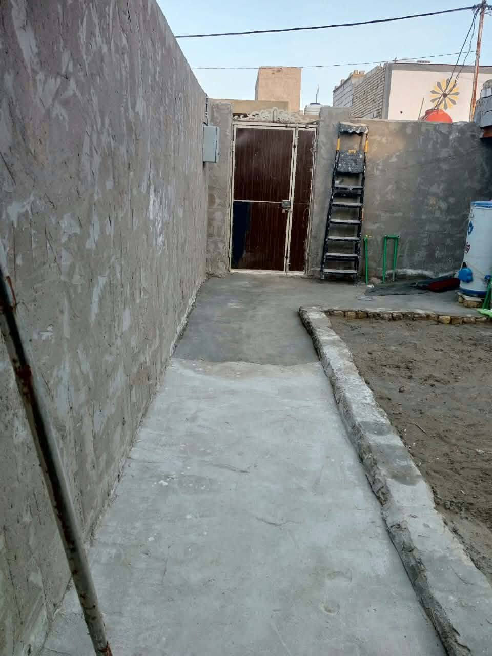 النجف حي الأحرار • ١٠٠م • عكادة غير مكتمل