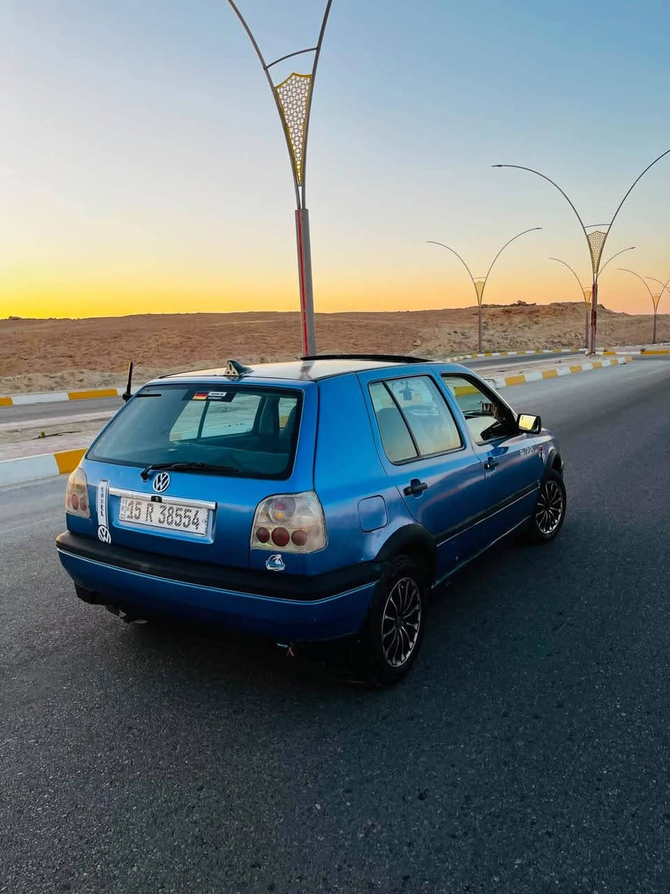 كولف نفخ 1993 mk3  للمراوس حسب القناعة 
سنوية 2031 بأسمي

هزة جديدة 

محرك 1800 كابريتر دوش

كير عادي 

فتحة سقف كهرباء 

جام امامي كهرباء

تبريد منضومة كاملة ڤان شغال وكمبريسرر شغال.( نقص غاز) 

تخم تاير والك الفحص

للاستفسار خاص او ع الرقم *********** موجود وتساب
