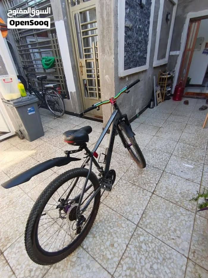 بايسكلات للبيع
البناتيna2ياباني حجم 27
كلوب حساس
بريكات شغاله امامي خلفي 
ماب اي نقص سعره 120 وبي مجال
———————————————————————— الجبلي dsma اوربي حجم 26  
دبلات شغاله 
كير شيمانو3 امامي 7خلفي
سكان7 الوان بطيخا ت بنفسجيه 
مابي اي نقص سعره130 وبي مجال
المكان بغداد شهداء العبيدي الثانيه
***********
