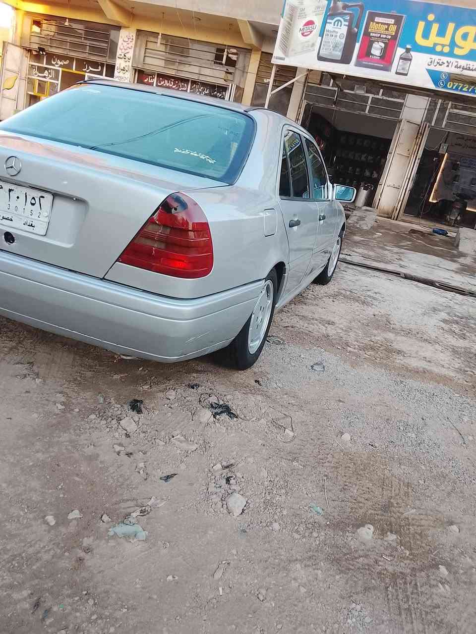 السلام عليكم
مارسدس 280 سيارة جاهزة وما نقصهة برغي 

ادامة كاملة بلكات بخاخات فيت بم مجاول كلة جديد 

حدادية امامية 100% 

منضومة زنون شادهة جديدة لايت نهار 

مكينة خراطيم المرغوبة 

سعرهة 42

مكاني بابل حي الزهراء 

غير متواجد على الفيس للستفسار 

***********

