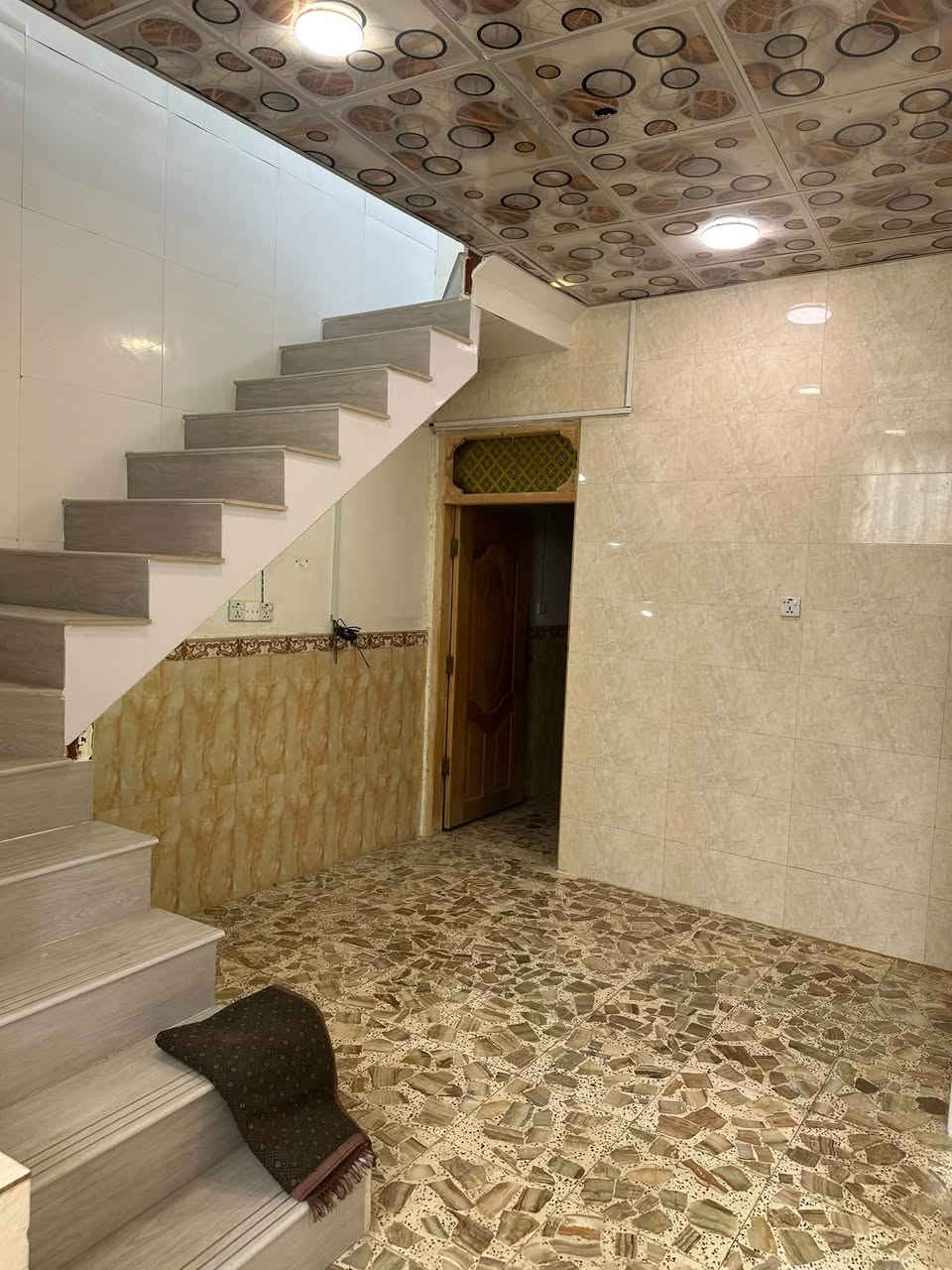 نجف حي ميسان • ٥٠م • غرفتين