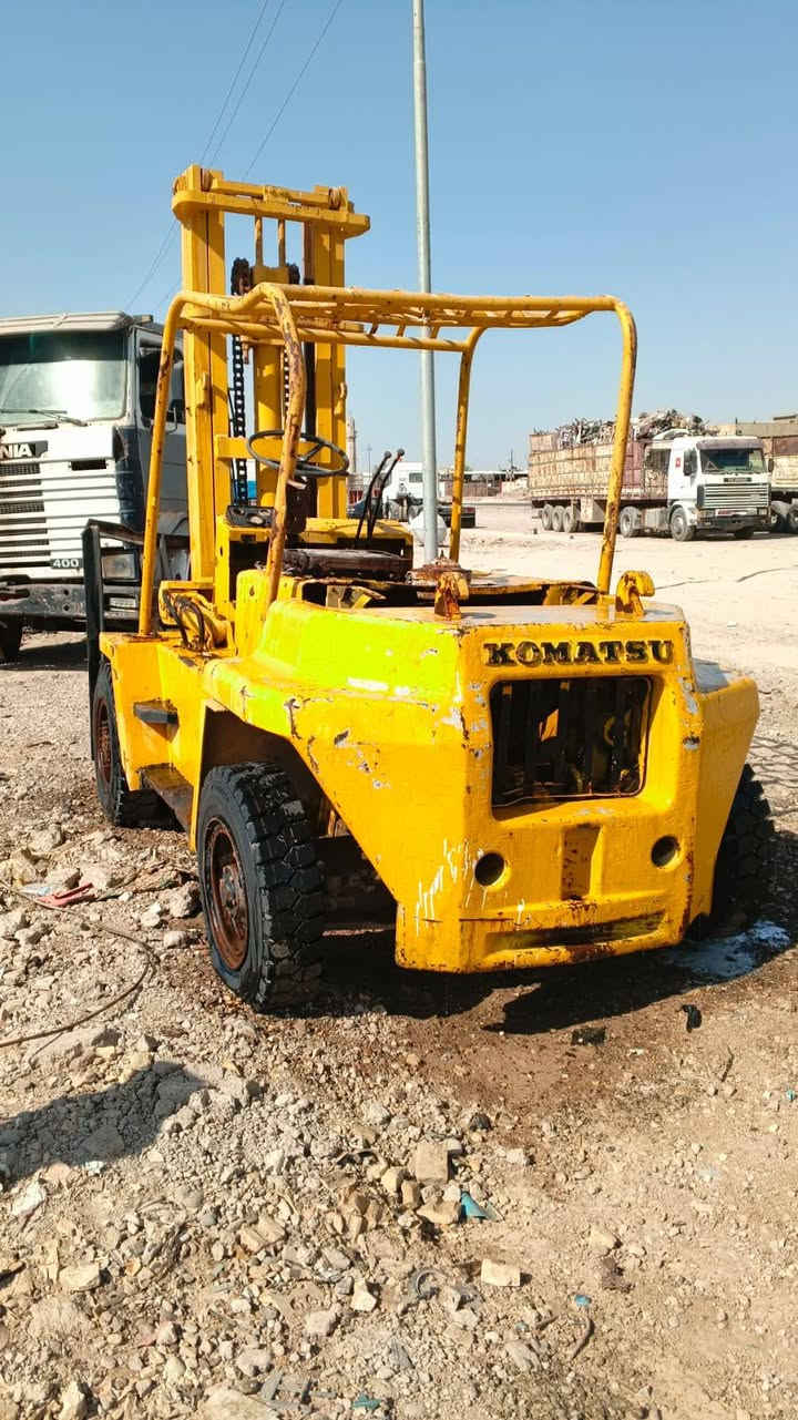البيع شوكيه 5 طن كوماتسو بلاد متروكه+ حادله سكاي العنوان بغداد السعر مناسب اتصل ودلل 
***********

***********

