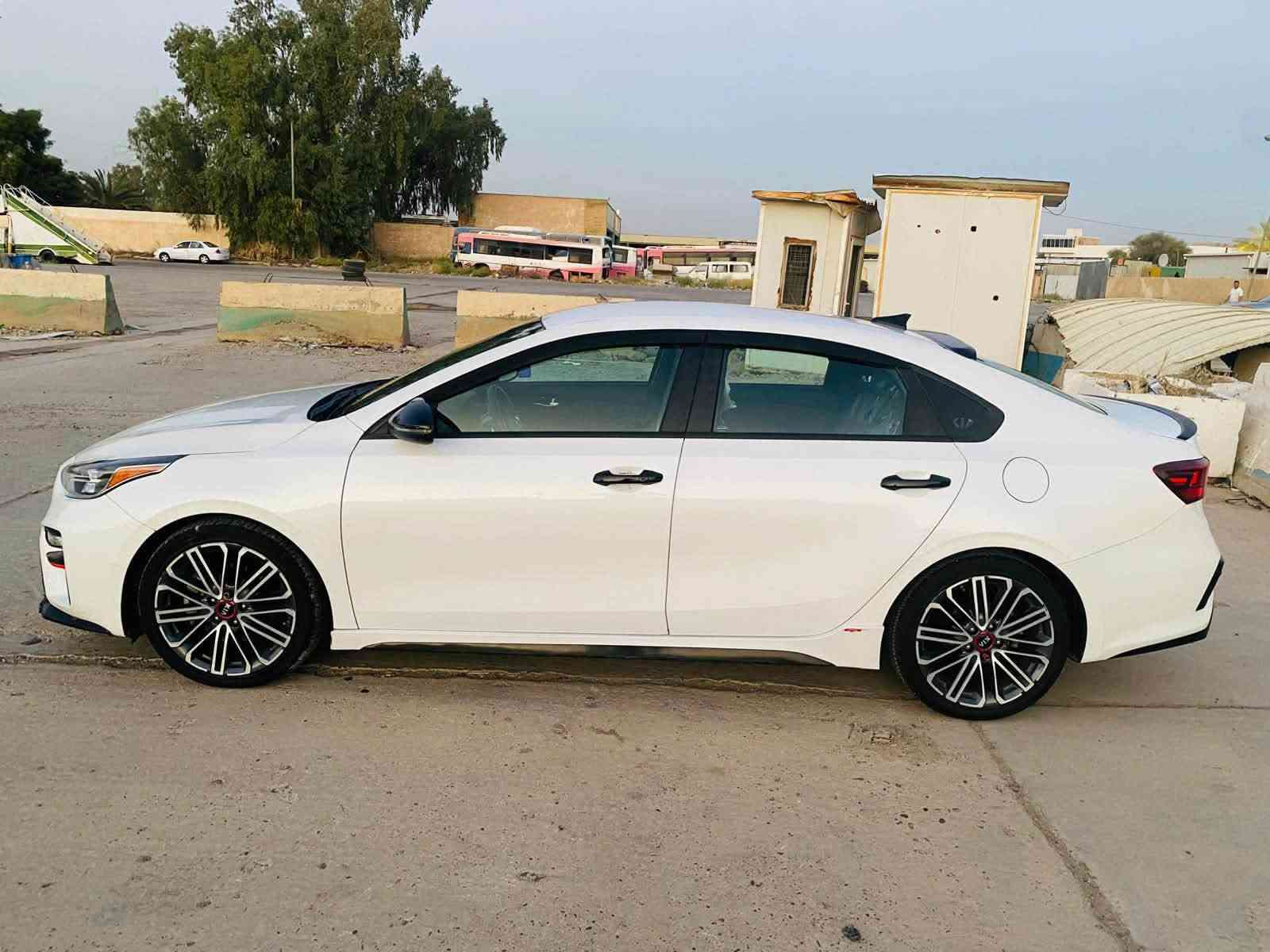 🚘 كيا فورتي GT 2020 للبيع
🔹 حادثة بسيطة مرفقة بالصور
🔹 بدون لغد ولا شواصي
🔹 بيها 3 قطع كلير من أمريكا
🔹 بالعراق ما بيها أي ضربة

🔹 محرك 1600 تيربو
🔹 ماشية 84 ألف كم
🔹 ويل كب 18
🔹 صالون رياضي
🔹 كشنات جلد
🔹 3 وضعيات قيادة
🔹 تحكمات قيادة كاملة
🔹 دخول بصمة
🔹 إضاءة ترحيبية عند فتح السيارة

💰 السعر: 122$ وقابل للتفاوض

📍 الموقع: بغداد - الدورة
📞 ***********
