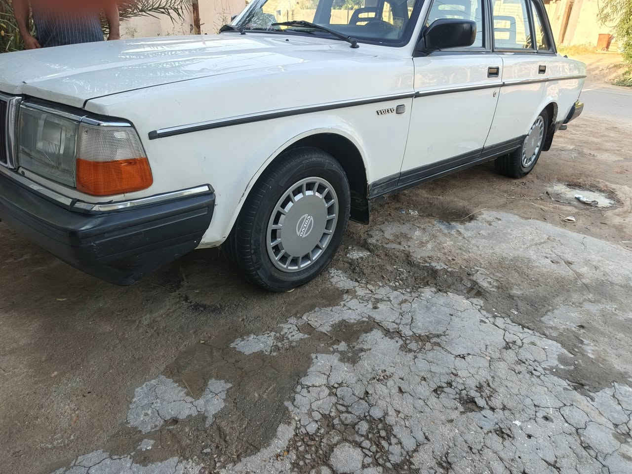 سلام عليكم فالفو البيع مديل 93 حجم 240كير اوتو مكينه بخاخ مكفولات تبريد ثلج سياره بلاديه بدون حادث وبدون صبغ شواصي بلاديه سنتر لوك تقفيل شغال تخم تاير جديد غرفه
بلاديه سياره مملعوب بيه كوله وضع البلادي 
مكانه نجف كوفه استفسار اتصال ***********
السعر ٦٠ورقه بيه مجال
سلام عليكم فالفو البيع مديل 93 حجم 240كير اوتو مكينه بخاخ مكفولات تبريد ثلج سياره بلاديه بدون حادث وبدون صبغ شواصي بلاديه سنتر لوك تقفيل شغال تخم تاير جديد غرفه
