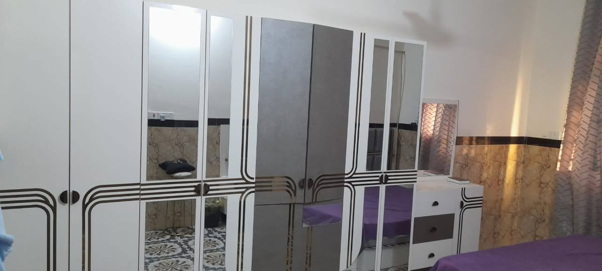 غرفة النوم للبيع نضيف و جديد السعر ٧٥٠ الف للتواصل واتساب فقط
***********
***********
