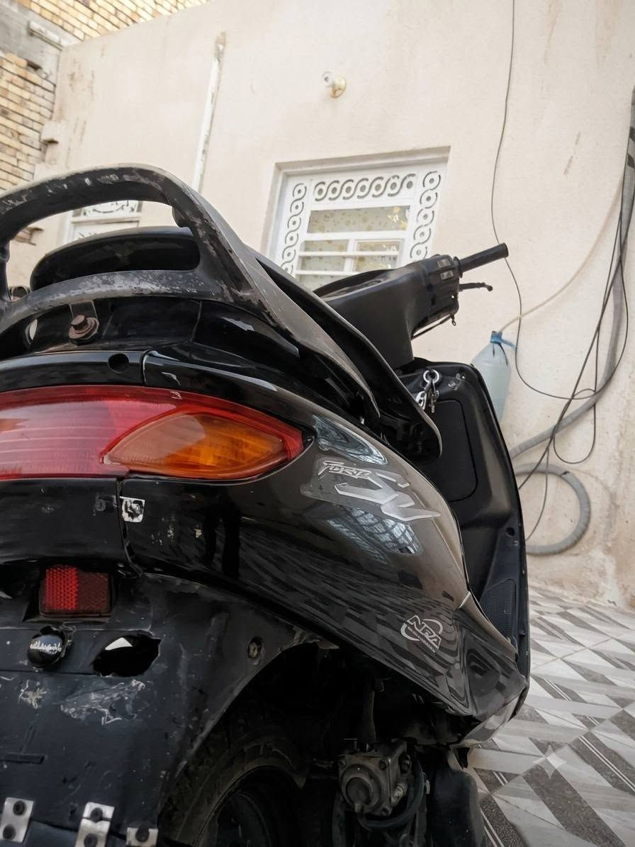 سلام عليكم دراجة فراشة للبيع مكينة نضيفه لا تجفيت ولا كايمه شغاله سلف و هندر نكرة نضيفه كلش كابريتر جديد ملف جديد دراجه خير من الله بس عوز كفرات فقط سعر300وبيها مجال الدراجه وكاله من وكيل جايبها مكاني نهاوند للاستفسار***********

