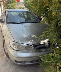 نيسان صني • ٢٠٠٥ • رقم بغداد