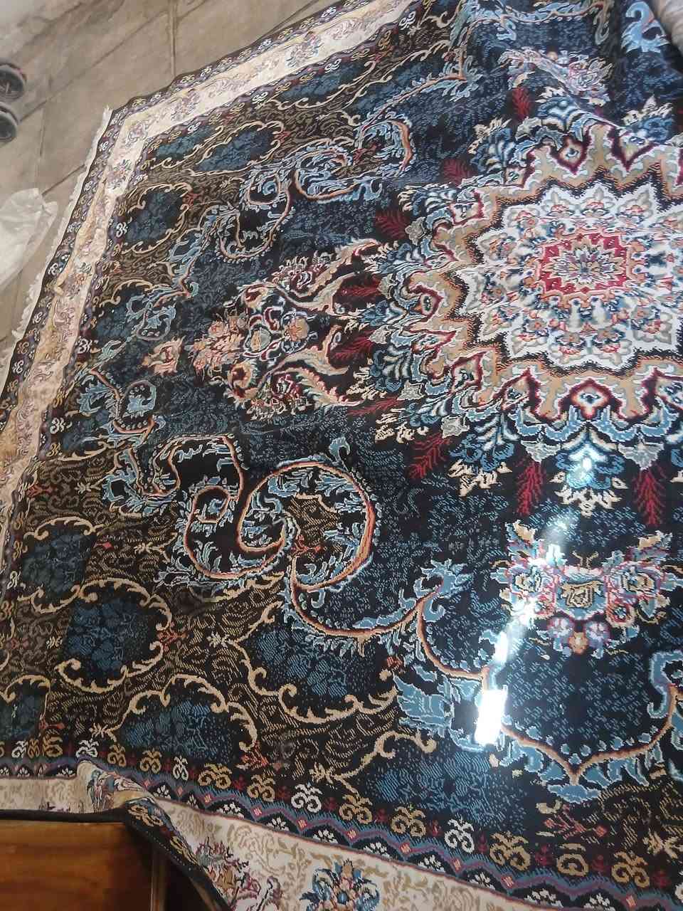 زوليه نضيفه كلش 3*4سعره 75
