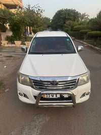 بيكم هايلكس خليجي موديل 2014 مكفول محرك گير السيارة ماشية 237 الف كيلو...