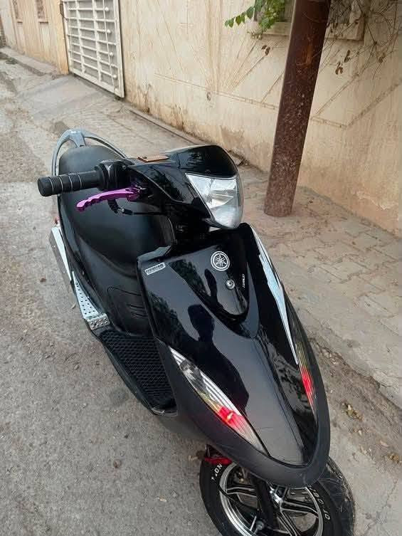 السلام عليكم دراجه ماكس عدله كلها بلادي ما رمبه بيها تزويد صارلها 4اشهر نازله رمبه مامفتوحه بلاديه العنوان بغداد ***********بي واتساب
