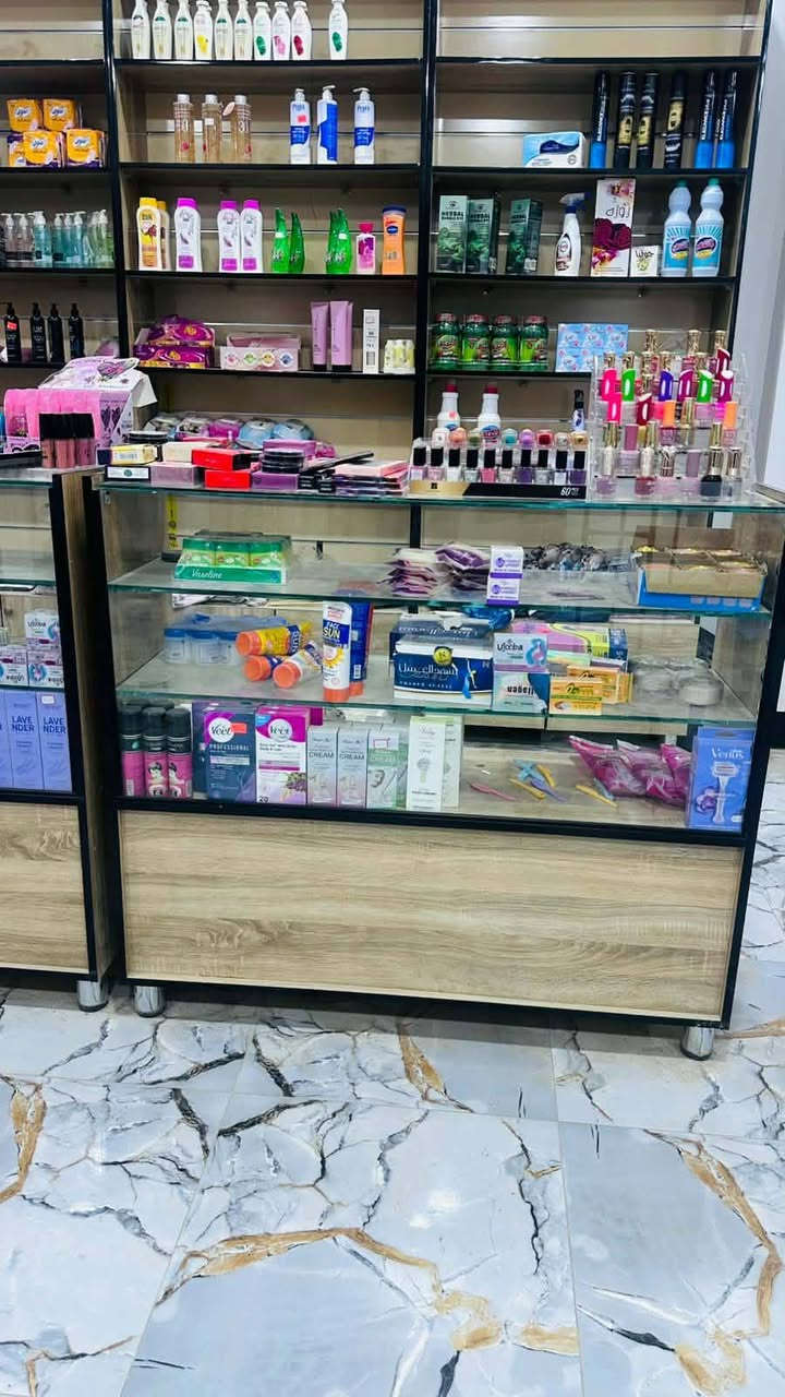 الرفوف والمعرض للبيع للاستفسار الاتصال على الرقم ***********
واذا اكو مندوب يبيعهن الي يتصل ويدلل
