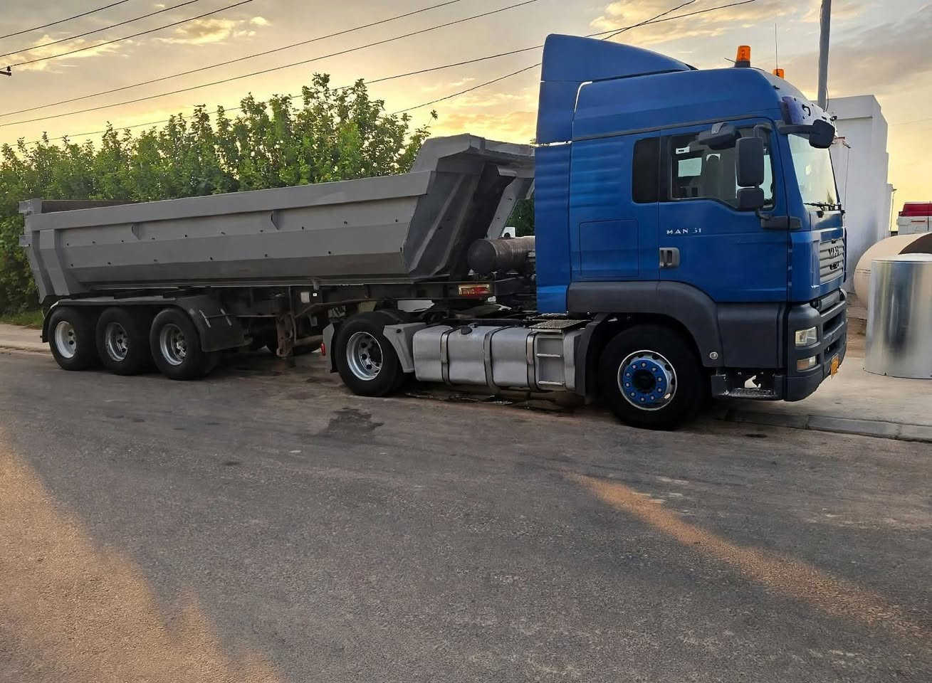 2003 گێڕو مەکینە بەشەرت  هاڤو تەبرید بۆدی ئۆزمین دنگیر 16جەگ گەورە لەسەری ڕەبتە شوێن کۆیە 
***********
