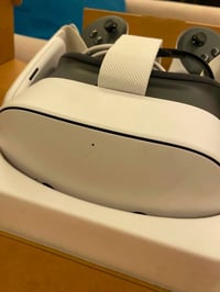 ميتا كويست 3S • نظارة VR
