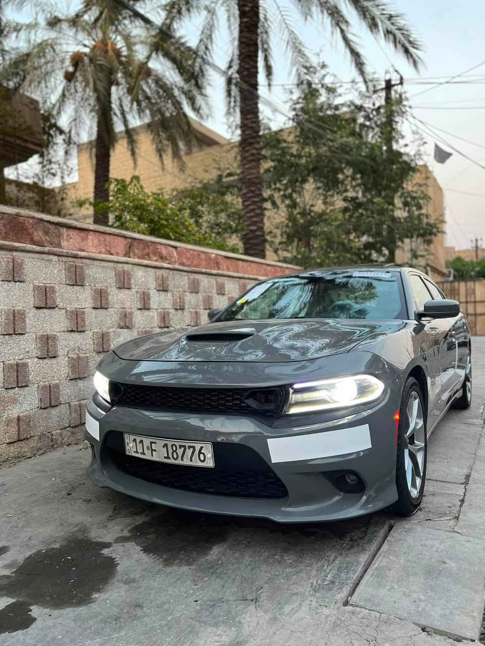 جارجر موديل ٢٠١٩ sxt 
حادثهة موضح بلصور 
مكينه ٣٦٠٠
سلايت
كشنات جلد 
السياره كدامكم جاهزه 
رقم بغداد تحويل ثاني يوم 
موجوده بغداد الجديده او جميله
السعر ٢٠٠ وبيهة مجال
تلفون ***********
