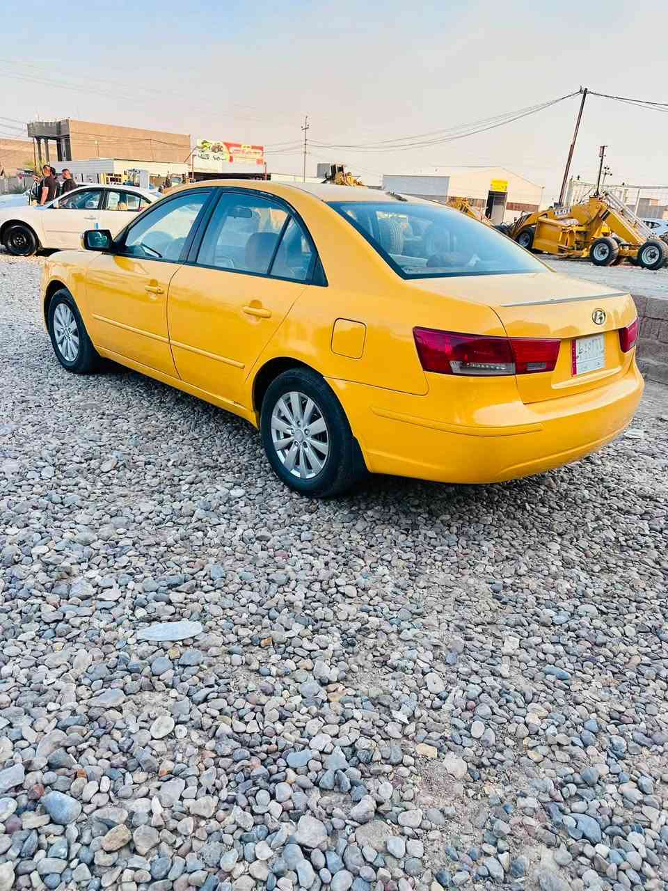 سلام عليكم من رخصته الادمنيه
للبيع سوناتا تكسي وارد امريكي رقم بغداد سنويه جديده
خط وبحث جديدد محرك 2400 دوش مكان واسط الزبيديه 
سياره جاهزه مجهزه من كلشي حادث فقط جاملق امامي 
بدون دواخل شرط الفحص 
***********
***********

