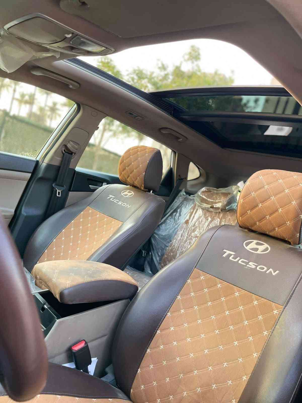 السلام عليكم

توسان 2020 خليجي  / بانوراما) 🚗

​المواصفات:

​الموديل: 2020 (وارد خليجي)

​المسافة المقطوعة: 100 ألف كم

​المحرك: بحالة ممتازة جداً

​الكير: بحالة ممتازة جداً

​ (الكشر): نظيف جداً

​🌟 أبرز المواصفات والتجهيزات:

​سقف بانوراما
بصمه 👍 

​مرايا شفط 

​تحكم كامل بالستيرن
كشنات جهتين كهرباء 

​كاميرا خلفية + حساسات خلفية

​وباقي المواصفات المعروفة لهذه الفئة

​الضرر:  باب السايق ولباب وره السايق صبغ 

​💰 السعر المطلوب: 165 ورقة
مكاني بغداد الدوره 

*********** بغداد, العراق
