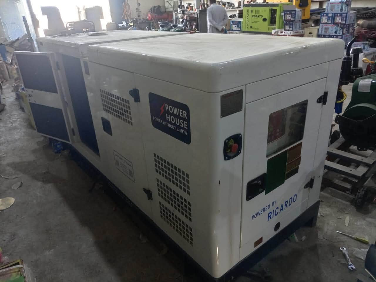 للبيع مولد بيركنز صيني 75 kv للاستفسار الاتصال على الرقم ***********
