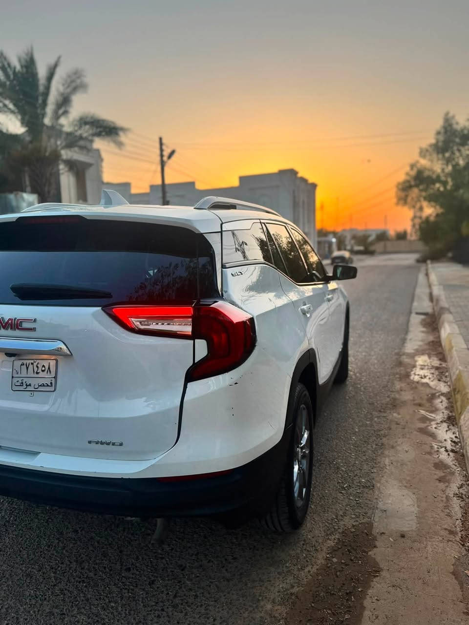 2023 GMC TERRAIN
مواصفات SLT 
ماشيه 52 ميل
حادثها خلفي ومقدمه البنيد فقط 
السياره تترقم بغداد 
مكانها بغداد 
سعرها بلاش 13.000$ وبي مجال بسيط 
***********

