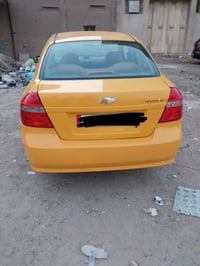 افيو • ٢٠٠٩ • شارع ٨٠