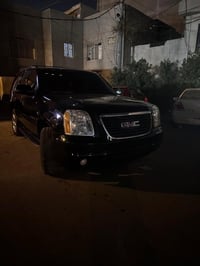 جمسي يوكن ٢٠٠٨ للبيع Slt   فول مواصفات   كشنات جلد   تشغيل عن بعد  فتح...
