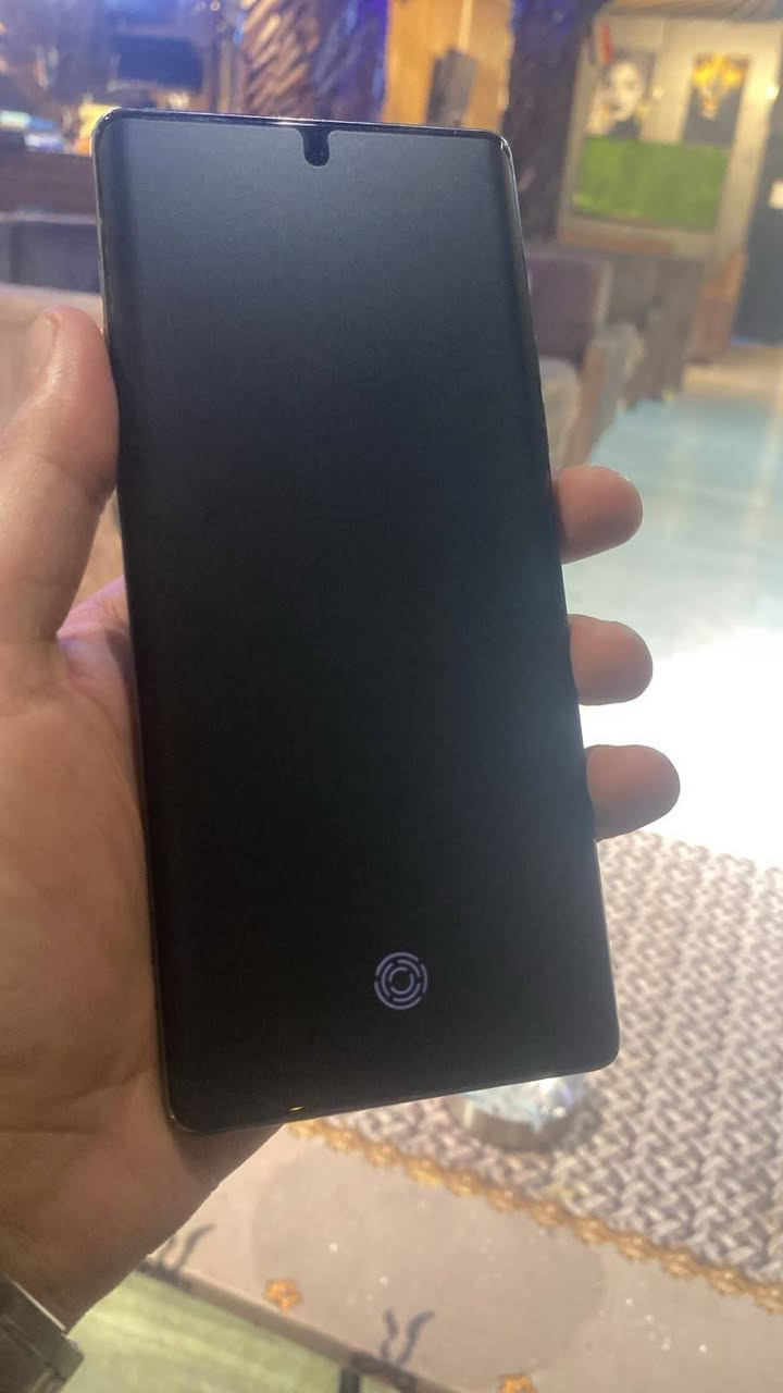كامون Pro 40 5G 
ذاكره 256 
جديد كلش نضيف الجهاز
شوفت عينك 
للبيع عنواني بغداد 
توصيل مااعندي

السعر ٣٢٥ 
للاستفسار الاتصال على

***********
