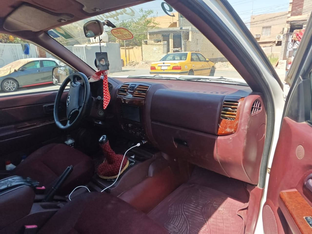 السلام عليكم 
سيارة كريت ويل مديل 2019 فورويل تخم تاير وكهربايات وتبريد شغال سيارة بسمي رقم الماني قادسية
 سنوية باسمي محدثة إلى سنة 2028 
العنون: كربلاء المقدسة/قضاء الحر 
رقم الهاتف للتفاصيل أكثر وعن السعر 
***********
@إشارة
