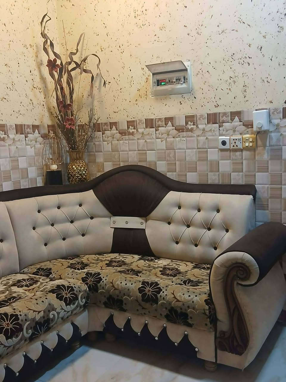 طخومه للبيع الون جوزي وعسلي 360والخ غسلي 450 والاستفسار اكثر الاتصال على هذا الرقم
***********
