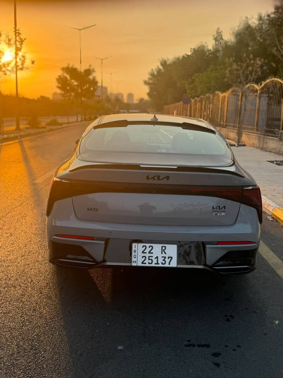 𝟐𝟎𝟐𝟓 𝐊𝐈𝐀 𝐊𝟓-𝐆𝐓.𝐋𝐈𝐍𝐄

Kia K5-GT.LINR مودیل : 2025

رقم اربيل  جديد تحويل مباشر باسمي 
مكان السيارة بغداد 
اللون : اسمنتي 

عداد المسافة : 26  الف مايل 
حجم المحرك : 2.5L ( 4,سلندر )  

كافة الايرباكات سليمة 100%✅

المواصفات : 𝐆𝐓.𝐋𝐈𝐍𝐄
فول فول مواصفات ١/١ عدا بانوراما 

كيج الكتروني
بصمة ابواب
بصمه تشغيل
سماعاتBoss
تشغيل عن بعد ,𝐑𝐄𝐌𝐎𝐓𝐄 𝐒𝐓𝐀𝐑𝐓
شاشة دشبول ديجيتال
شاحن وائر ليس
كاميرا
هاند بريك بصمة
اوتو هولد ،𝐀𝐔𝐓𝐎 𝐇𝐎𝐋𝐃
اوتو ستارات،𝐀𝐔𝐓𝐎 𝐒𝐓𝐀𝐑𝐃
اوتو ستوب ,𝐀𝐔𝐓𝐎 𝐒𝐓𝐎𝐏
رادار امامي (تحديد مسار)
رادار جانبي  (نقاط عمياء)
رادار خلفي (التحذير من الاصطدام)
حساسات امامي 
حساسات جانبي
حساسات خلفي
نظام ,𝐄𝐂𝐎
نظام ,𝐍𝐎𝐑𝐌𝐀𝐋
نظام ,𝐒𝐏𝐎𝐑𝐓
تحكم استيرن
استيرن تدفئة 
كشنات جلد
كشنات كهربائي 
كشنات تدفئة 
داخل سياره اسود و ابيض
تبريد لمس
تبريد مركزي 
لايتات 𝐋𝐄𝐃 ليد عدسة زينون بيلادي
بكلايتات 𝐋𝐄𝐃 ليد بيلادي
ويل كروم

الحادث: 
نخريب فقط بدون دواخل بدون شواصي بدون ايرباك 
عندي سونار مالها 
تفاصيل اكثر الاتصال علی ارقام التاليه
☎️ ***********
السعر 190 و بيها مجال بسيط
