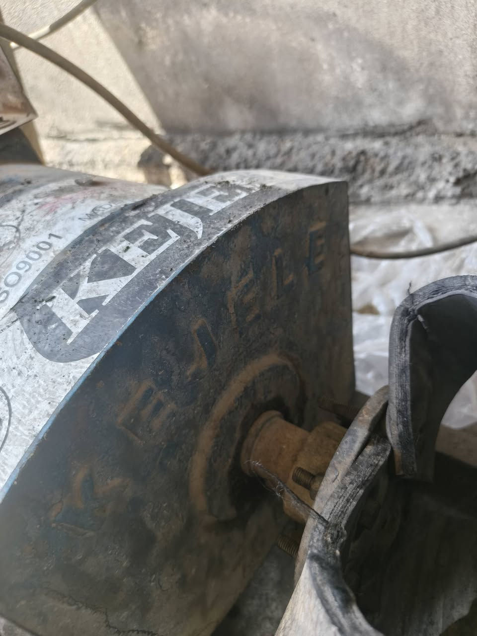 مولد على وضعه للبيع بسعر مناسب جدا  ديالى الخالص ***********
