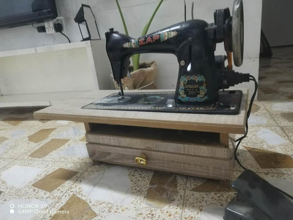 مكينه خياطه السعر  ٥٥الف ***********

نص مكتوب في الصور:
- HONOR X9
- 64MP Quad Camera
- HONOR X9 64MP Quad Camera