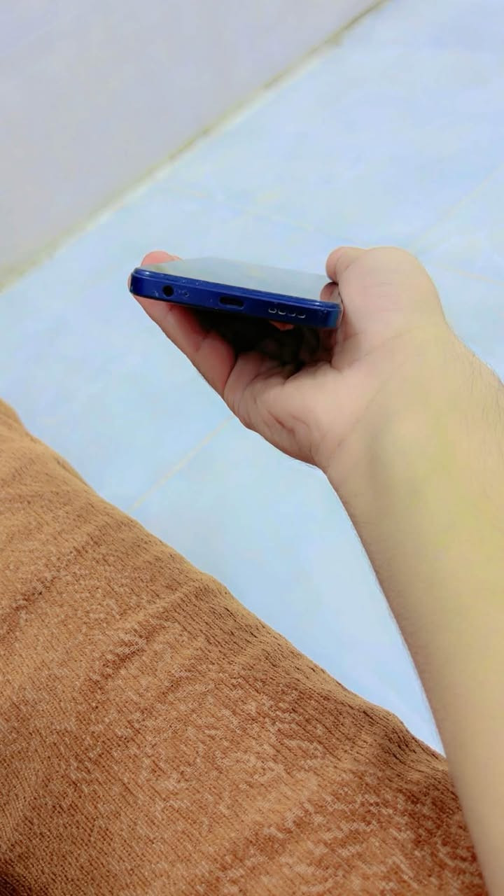 انفينيكس • نضيف • خلل شاشه/شحن