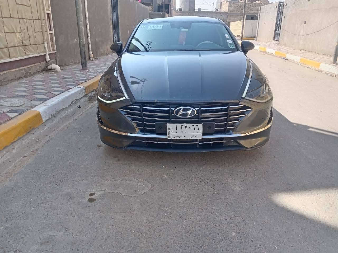 سوناته ٢١ • مكينه ٢٥٠٠ • شاشة وكاميرا