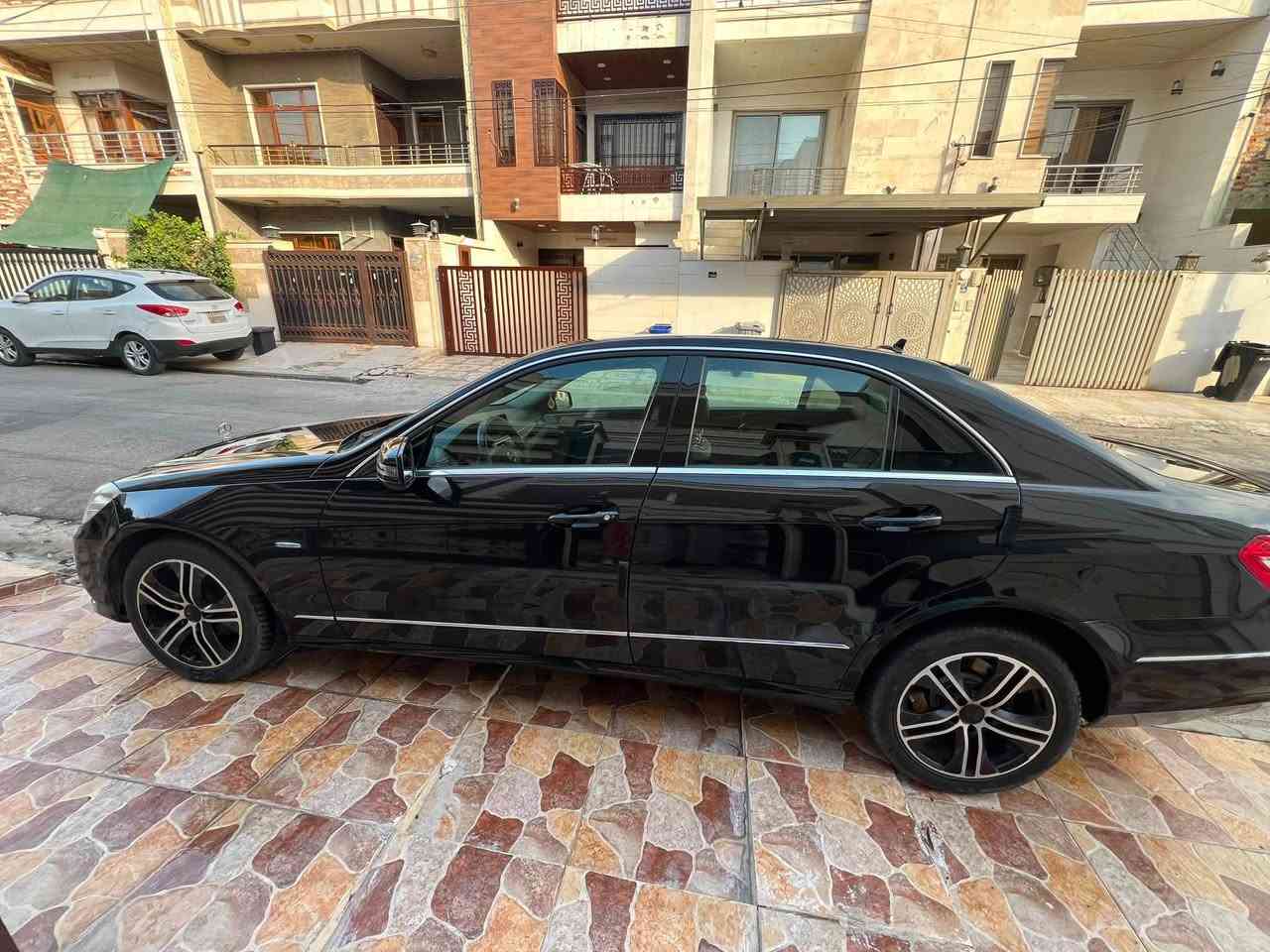 E200 • ٢٠١١ • رقم سليمانية