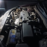 اكسنت ٢٠٠٩ على حادثها ابيعها خليجي والسياره شغاله كير ومحرك حداديه اما...