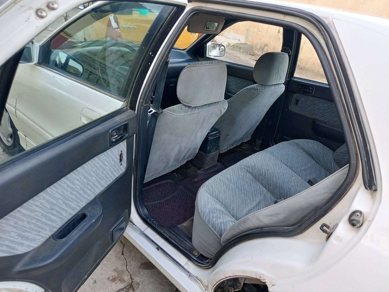سلام عليكم
النترا للبيع موديل 95رقم بغداد 

اوتمئتيك فرممات بلاديه شخط مابيهن

سياره خير من الله مال جناي ليخذها ميذب ربع عليها جهازه 

كير شاده مال حاويه مكينه تخبل 

متنقص ابد شرط تحويل مشروع وطني تخم تايئر جديد صدر خلفي مأمي يخبلن باتري جديد سعر(33)وبيها مجال الطيبين رحمه لبوك تفصيلها كلها مكتوبه ولحد يكسر بحلال عالم تره سمع كلام محلو رقم ***********
