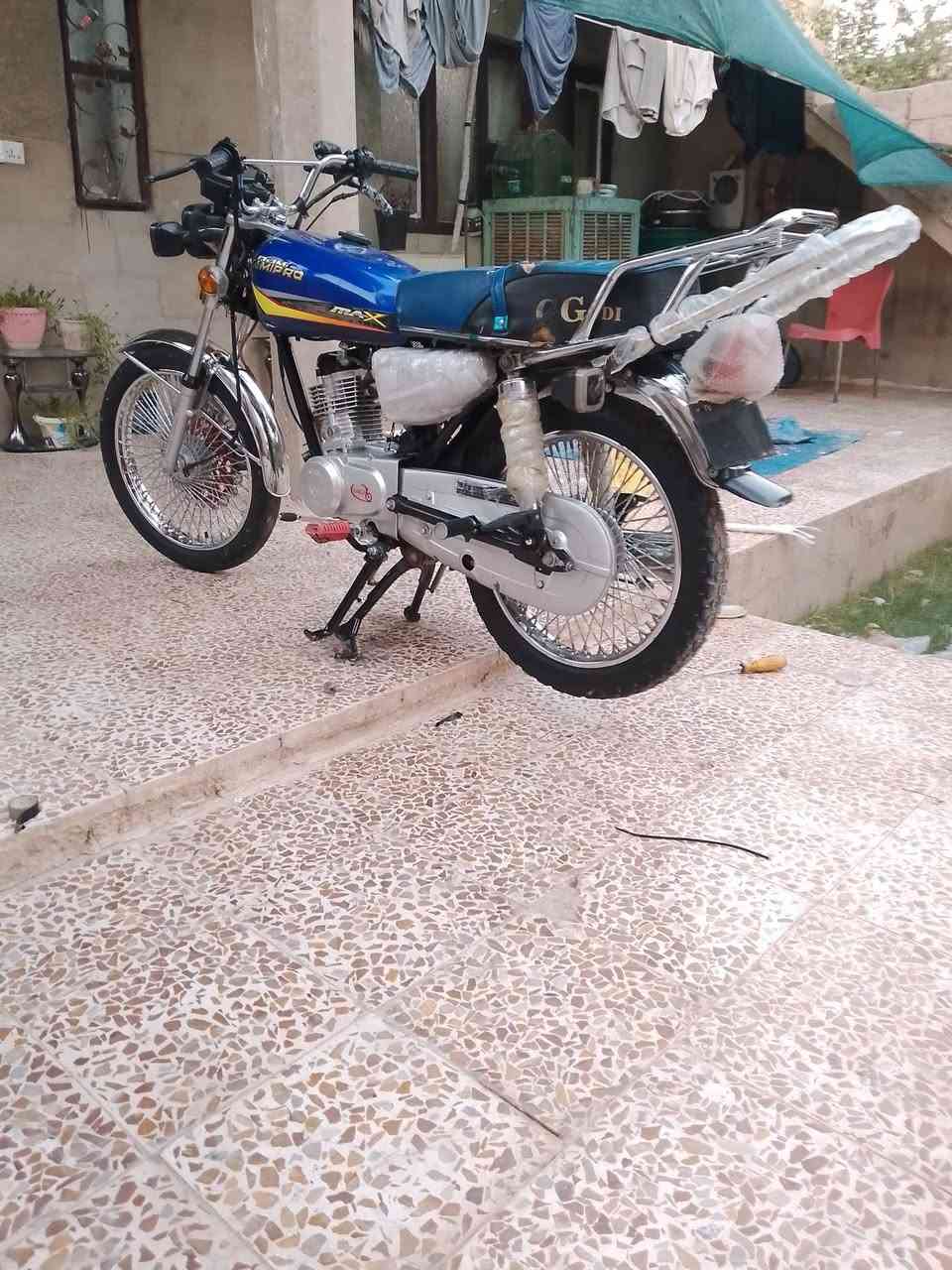يع سلام عليكم درجه للبيع نامي برو مكينه كبس موديل 25 درجه حيل نضيفه السعر 575او بي مجال بيع مستعجل ول مو شراي لا اتعبني وله اتعبه او هذه رقمي  ***********او تحياتي لجميع 💫❤

