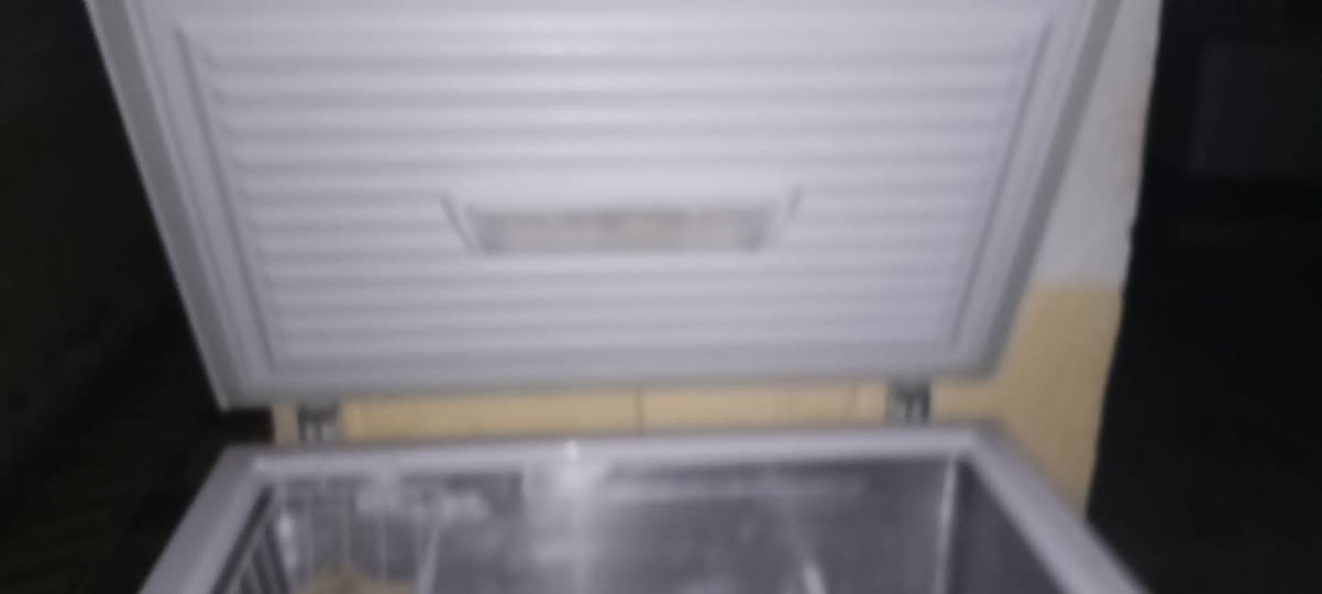 سلام عليكم
مجمده ستغدام قليل عشره قدم سعر 200بيه مجال 

ثلاجه جديده باب وحده سعر200بيه مجال بصيط 

طباخ رابع عيون سعر 50بي مجال 

سخان 120لتر سعر ميه بي مجال 

مبرده نوعيه منتازه العام مشتريه ميتين الف 

سعره 125بيه مجال
العنوان النجف الاشرف 
كوفه شارع المعمل 
تواصل على هاذه رقم 
***********
