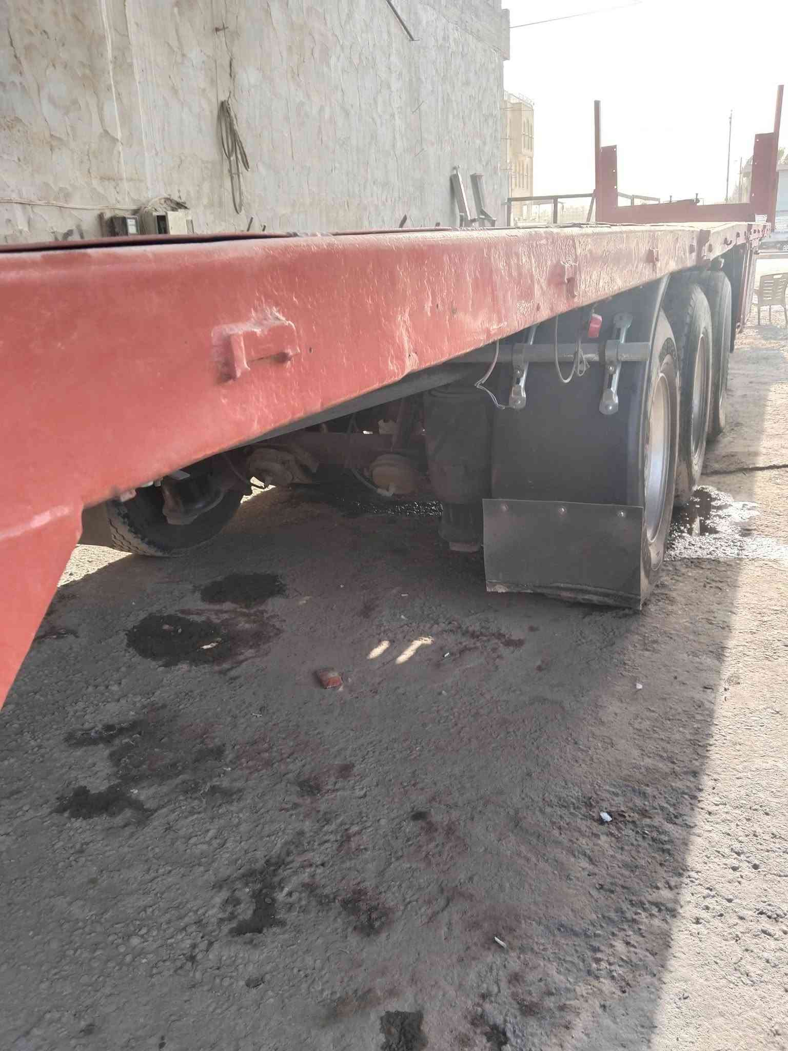 عربانه اوربيه للبيع جوبلس دناكير مدور واحد تعليك تايرات ربع عمر الطول 13 و60 العنوان حله شارع 80 اتصال ***********
