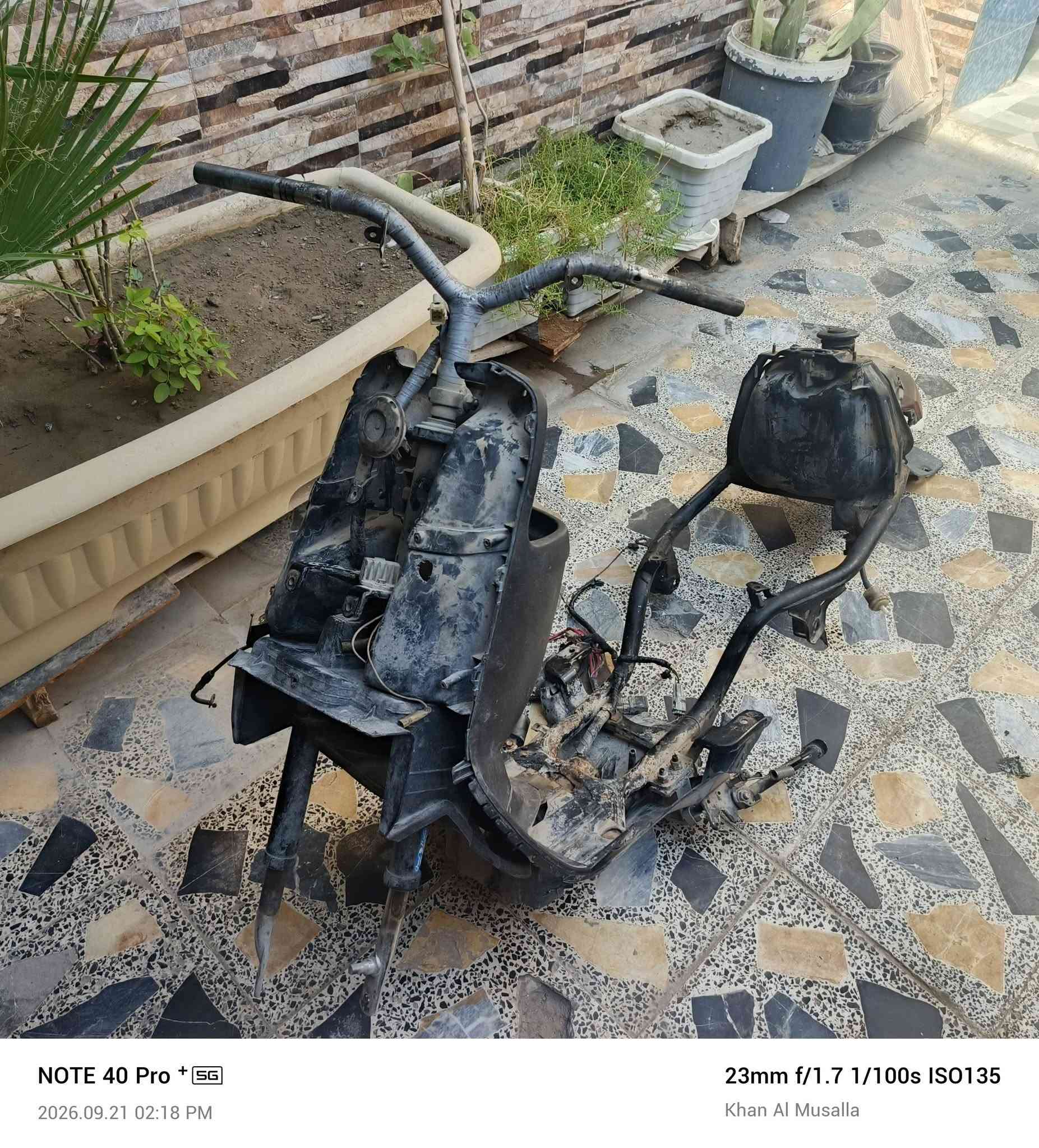 غراض دراجة • قطع غيار • للبيع