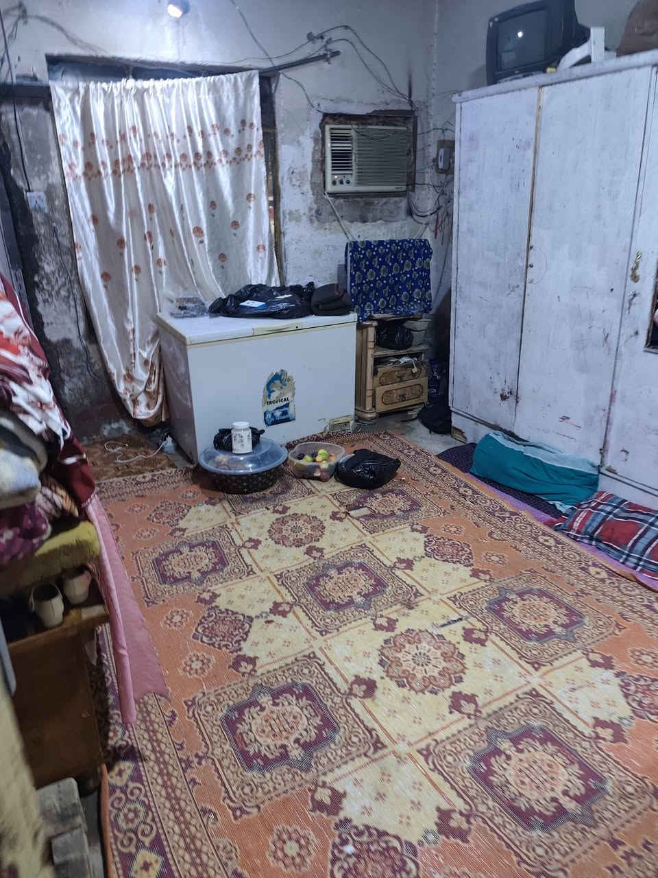 ابو الخصيب حمدان • طابو صرف • ٢٠٠م