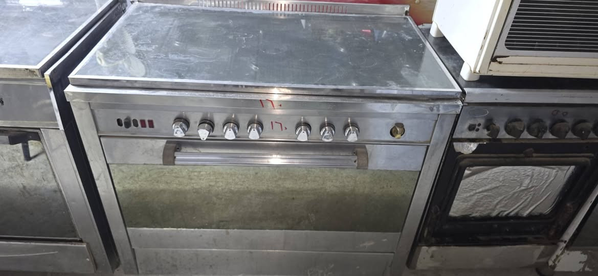 طباخات شرط شغل ونضاف
عنوان

شطرة الحولي فرع محطة الكهرباء الجديدة مقابيل حسينية حامي الشمال((نبي الرحمة)) داخل الساحة***********
