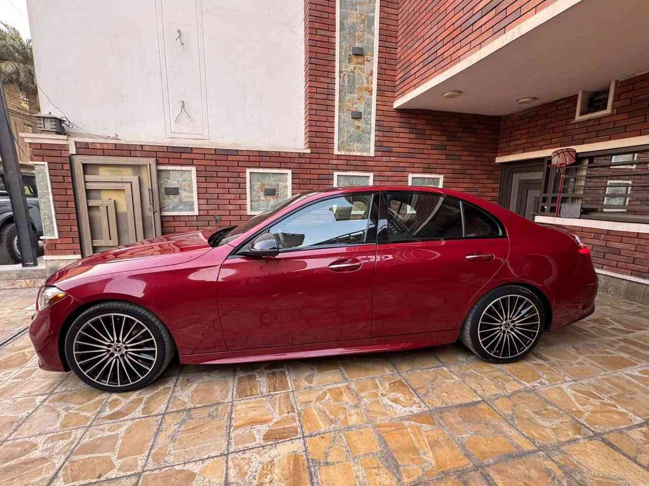 🔥 للبيع مرسيدس C300 AMG Black Edition 🔥

🚘 Mercedes-Benz C300 – AMG Black Edition
✨ لون أحمر ماروني مميز وفخم
📍 واردة أمريكي – أربيل
🔢 مرقمة أربيل باسمي
🛣️ العداد: 14,000 ميل فقط

💎 المواصفات:
• AMG Black Edition / AMG Body Kit
• كاميرات 360°
• نظام صوت Burmester الفاخر 🎵
• سقف Panoramic
• إضاءة داخلية Ambient Lighting
• شاشة ونظام MBUX
• مقاعد كهربائية وذاكرة
• Keyless Entry / تشغيل بصمة
• Apple CarPlay & Android Auto
• حساسات أمامية وخلفية
• مثبت سرعة
• Blind Spot Assist
• Lane Assist
• أنظمة أمان ومساعدة السائق
• جميع الإيربكات سليمة وأصلية ✅
• السيارة داخلة بدون حادث
• الصبغ صفحة كاملة في أمريكا
• نظافة عالية جداً وحالة مميزة

🔥 سيارة فخمة، رياضية، ومواصفات كاملة، واللون الماروني يعطيها حضور مختلف تماماً.

💰 السعر: 339 ورقة

📍 العنوان: بغداد الدورة ابو الطيارة 
📞 للاستفسار: *********** بغداد, العراق
