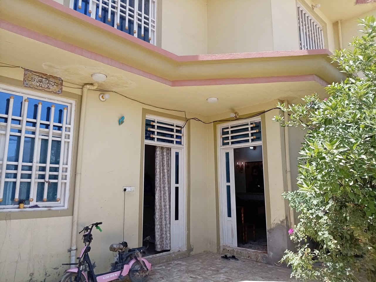 يالله بيت للبيع المساحه 200 متر سند ٢٥ تحويل بسم المشتري البيت طابقين يحتوي على 4 غرف نوم أو صالتين او استقبال او مطبخ صحيات داخليه او خارجيه خدمات كامله مي كهرباء مجاري مدارس ثاني بيت عن التبليط العنوان كربلاء طوريج حي الزهراء خلف أسواق الدعمي مقابيل صيطرت حي صناعي السعر 130 معه مجال للشراي
مراجعت مكتب الإبداع للعقارات العنوان شارع الحوالي قرب مطعم قنديل /*********** /*********** / وتساب عروضنه مستمره وياكم /
يالله بيت للبيع المساحه 200 متر سند ٢٥ تحويل بسم المشتري البيت طابقين يحتوي على 4 غرف نوم أو صالتين او استقبال او مطبخ صحيات داخليه او خارجيه خدمات كامله مي كهرباء مجاري مدارس ثاني بيت عن التبليط العنوان كربلاء طوريج حي الزهراء خلف أسواق الدعمي مقابيل صيطرت حي صناعي السعر 130 معه مجال للشراي
