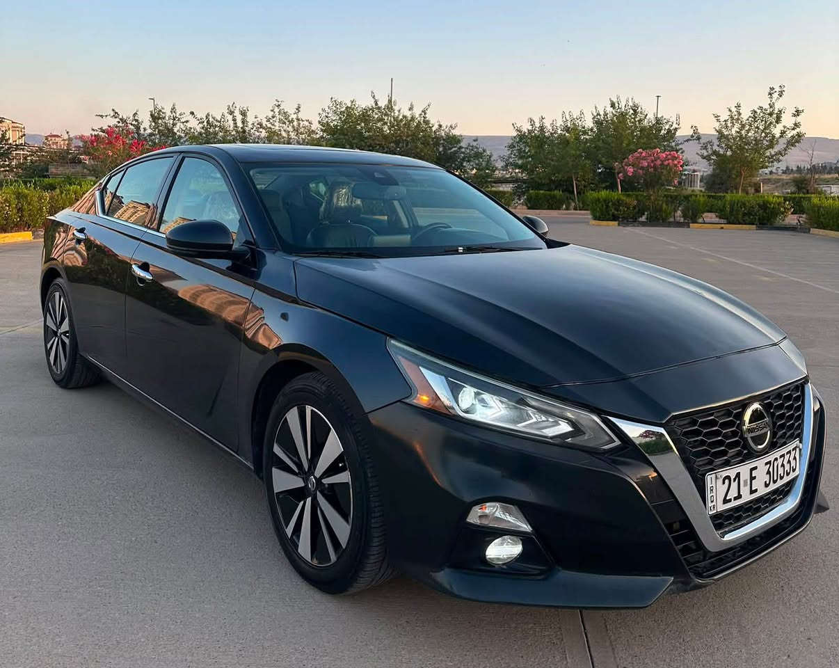 Altima 2019 Sl full full
گێڕو مەکینە بە شەرت نەکراوە
کووشن جلد و هیتەر
سڵایت 
ڕادار پێشوو دوا
خەتی جادە
برێک بەسمە
سوکان هیتەر 
شەغاڵ 
بێتەقەو ڕەقە 
٤ تایەی لۆک
93مایل ڕۆشتوە 
٥ پارچە بۆیاخ بی ناو گردن ۳ کلێر ئەمریکا 
ڕەقەموو سەنەوەی تازە 
تەحویلو  غەرامە بەشەرت
سعر 118 و معامەلەیەکی برایەنە 
شووین کەلار
ڕەنگ نەوتیی تۆخ
***********
