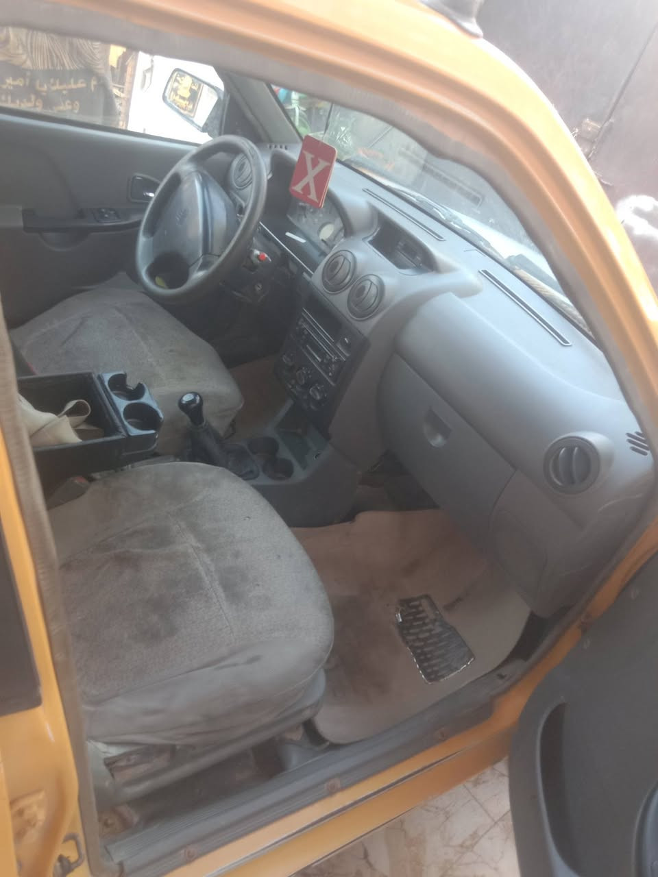 سايبه موديل 12 بسمي سنويه 30 مصفره هيئه وغرامات كهربائيات كله جديده  مكينه بيهه بخار قليل باتري جديد عوزهه شي قليل دعاميه  ولايتات سعر 18. وبيه مجال قليل رقم هاتف ***********
