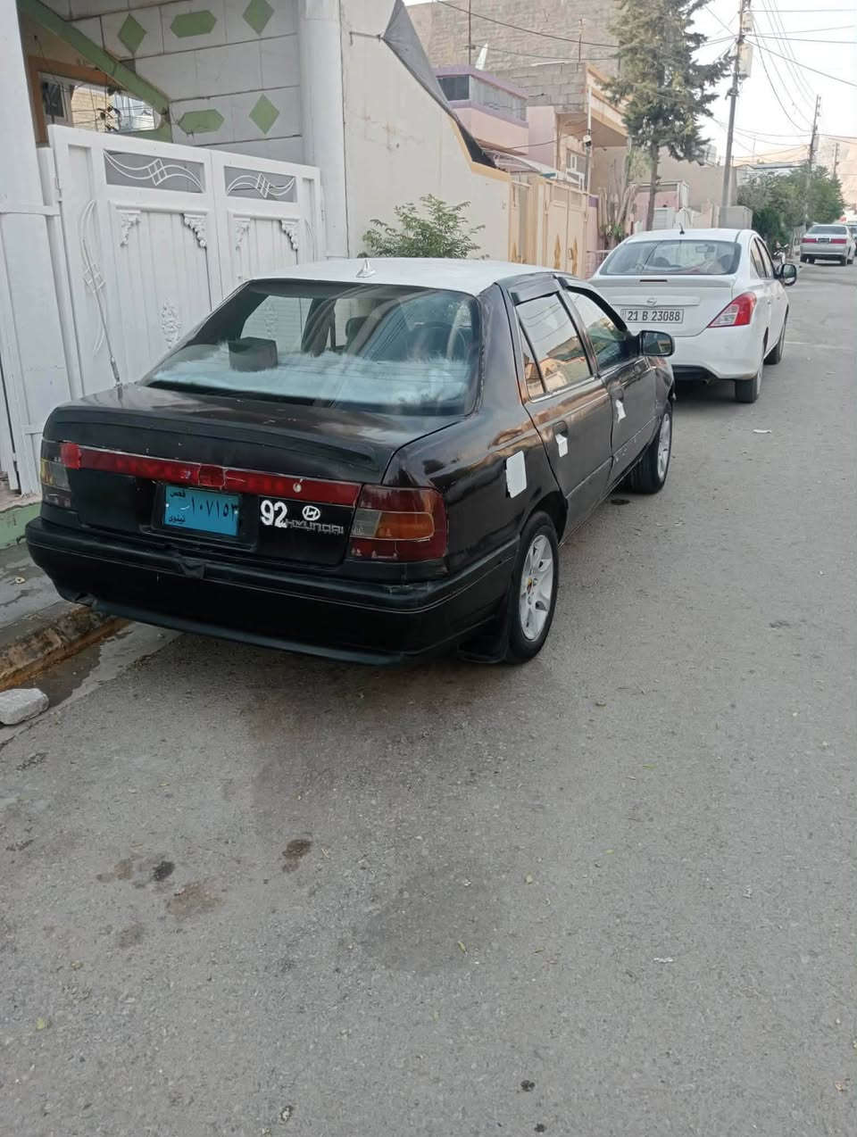 سڵاوتان لێبێت ئەم سەیارەیەمان هەیە بۆ فرۆشتن وەکالەتی کەرکوکی لەگەڵە مۆدیلی ١٩٩٢ کارەبایو گێڕو مەکینەی هەموو گیانی مەزبوتە هی مەعرەز نیە 
سعریشی ١٣ گەڵاو مەعامەلەیەکی کەم
شوێن سلێمانی ئەگەر موشتەریت تەلەفون بکە
***********
Admin❤️
