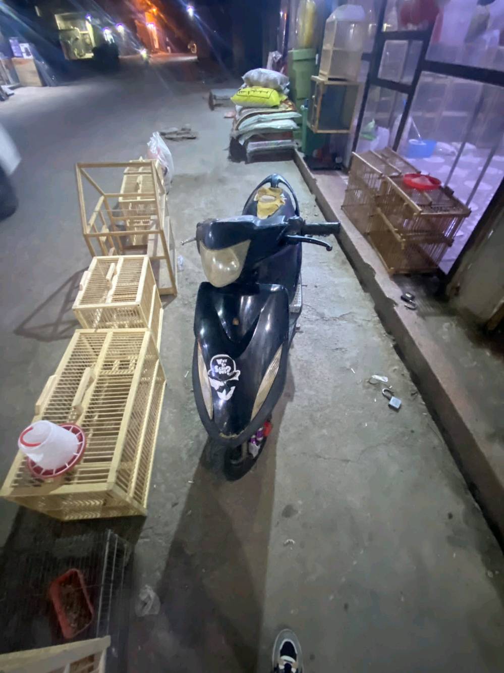 سلام عليكم حبايب دراجه ماكس عدله للبيع الدراجه مفتوحة مره وحده السعر 450وبيه قليل
*********** العنوان البصره الجزيره شط العرب بل فيحاء