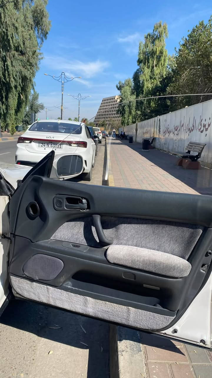 كراون بطه • موديل 94 • محرك 2500